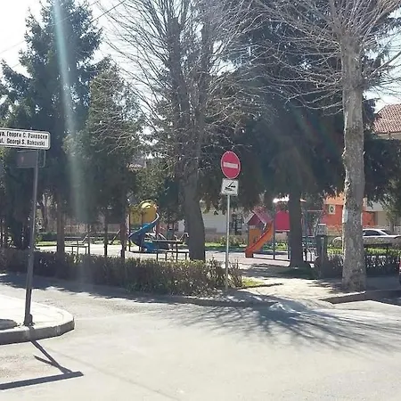 Rakovski 13 Nesebar